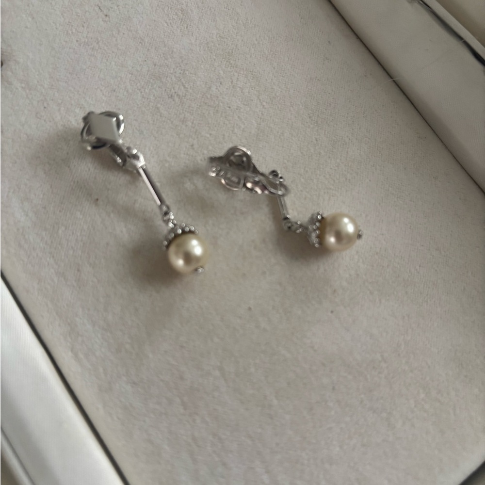 Vintage Richelieu Faux Pearl Necklace and clip on Earring Set circa 1930’s. - Picture 3 of 5